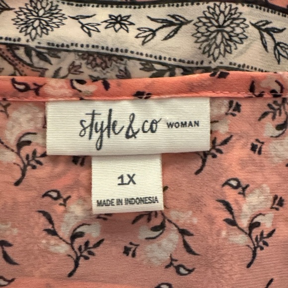 Style & Co. Pink and Gray Patterned Blouse - Picture 2 of 7